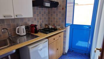 Studio | Eigene Küche | Kühlschrank, Espressomaschine, Wasserkocher mit Kaffee-/Teezubehör