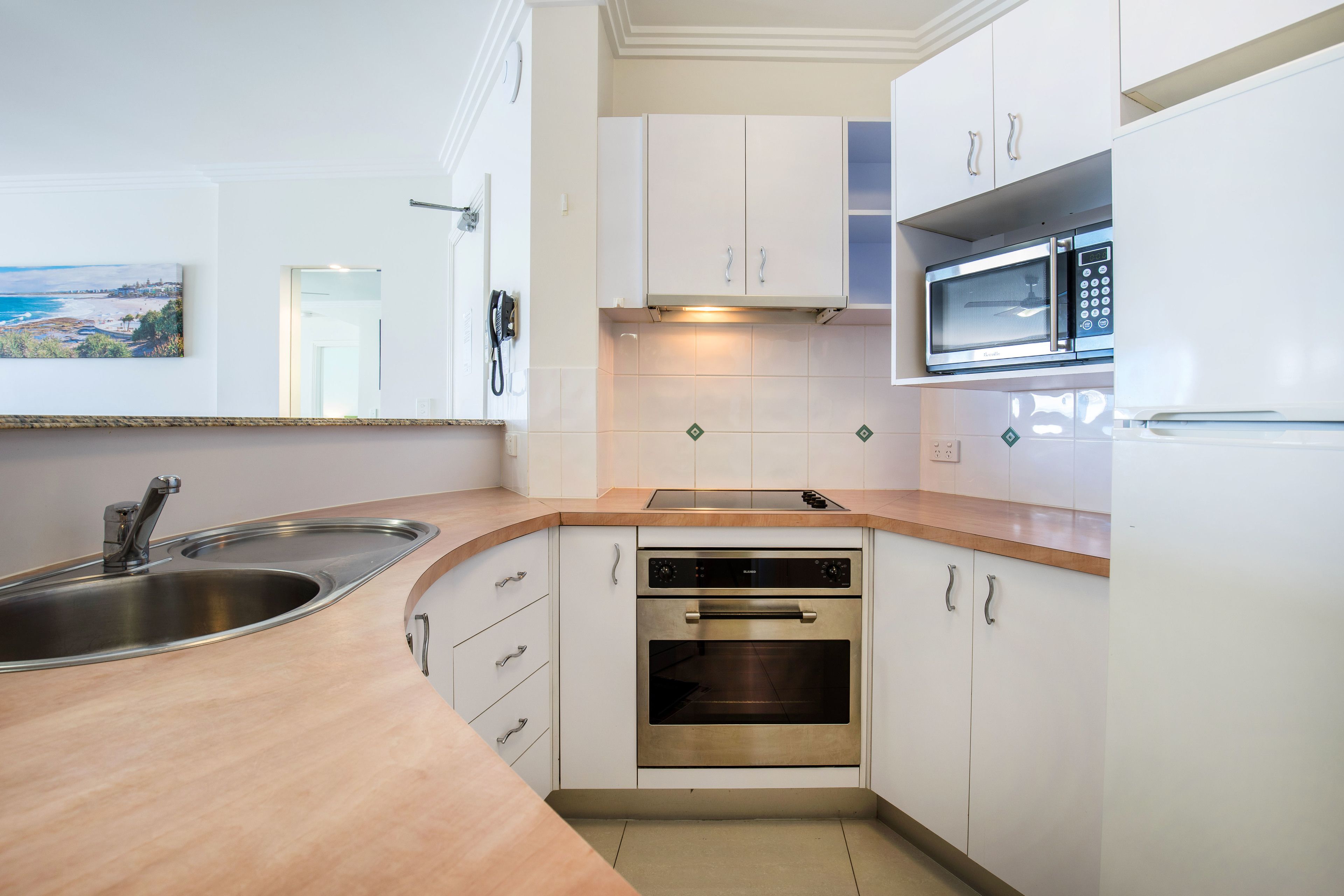 penthouse, 2 bedrooms, hot tub, ocean view | private kitchen | fridge, microwave, electric kettle, high chair