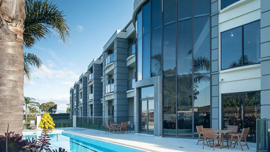Portside Hotel
