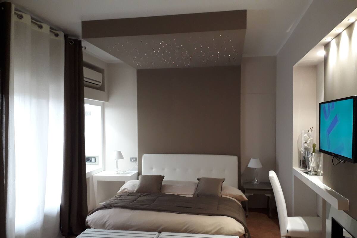 Premium bedding, down comforters, desk, soundproofing