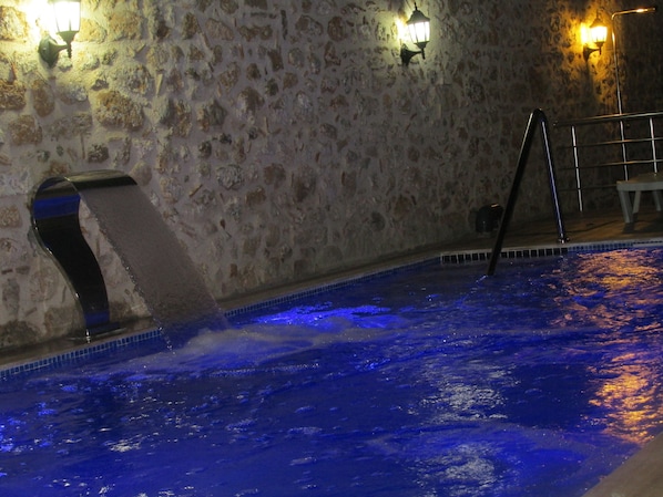 Outdoor pool, pool umbrellas, pool loungers