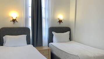 Kamar Double | Bantalan ekstra lembut, minibar, Wi-Fi gratis, dan seprai linen