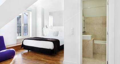 Hello Lisbon Bairro Alto Apartments