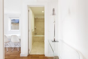 Small Studio | Badezimmer
