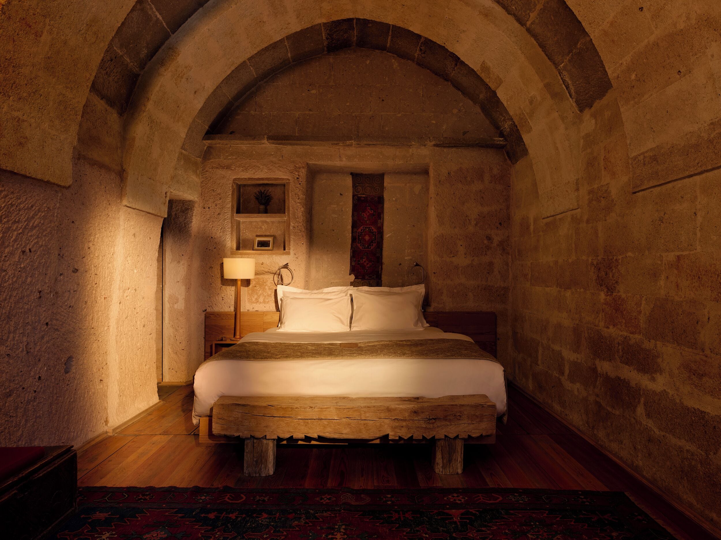 junior suite | minibar, in-room safe, individually decorated, individually furnished