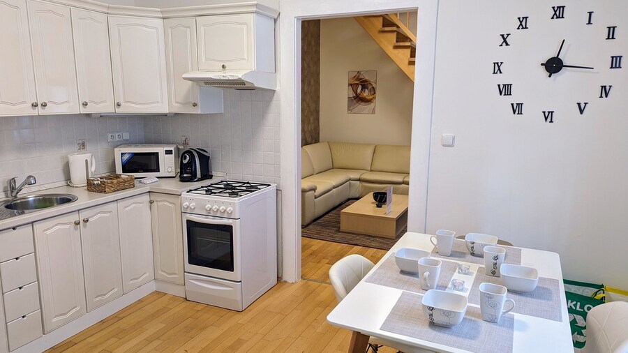 Apartments Tynska 7