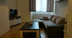 Superior Apartment, 3 Bedrooms, City View | View from room