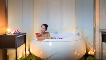 Sauna, hot tub, body treatments, aromatherapy, Swedish massages