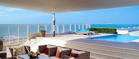 Suite, 1 King Bed, Terrace (Opera, Infinity Pool) | Terrace/patio