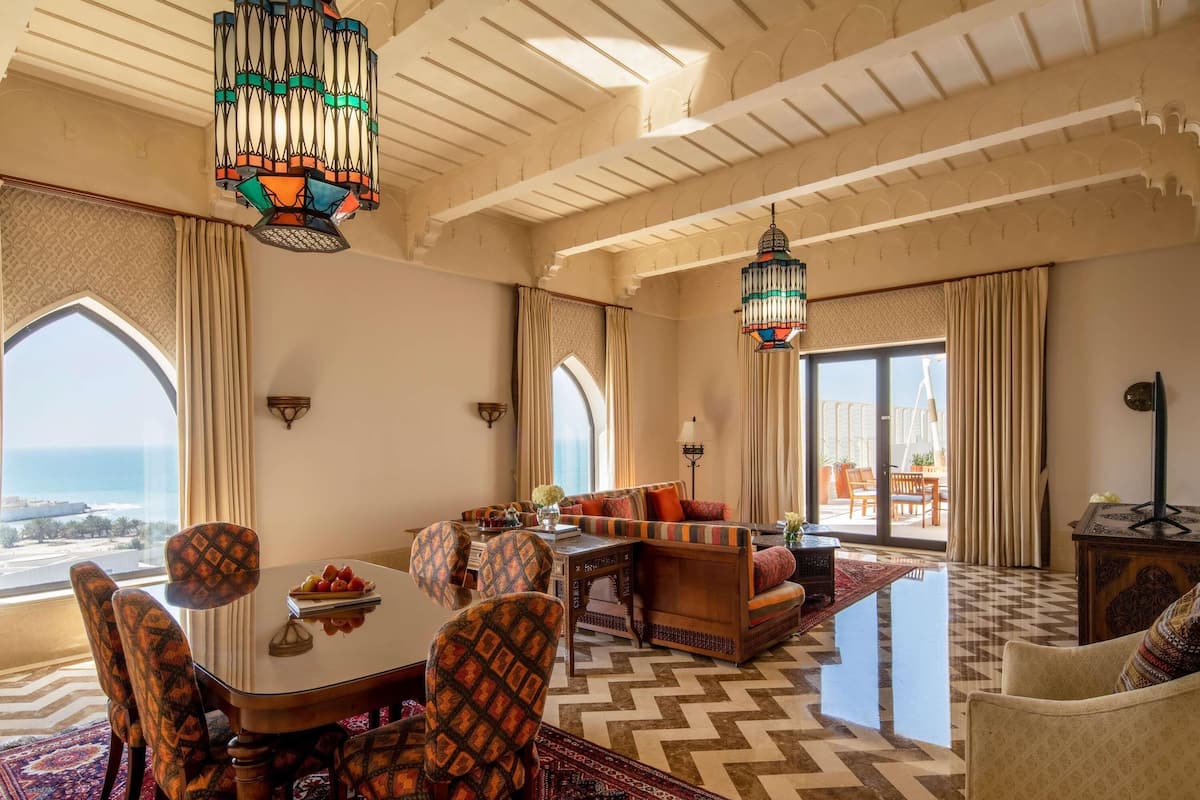 Suite, 1 King Bed, Terrace (Opera, Infinity Pool)