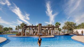 3 bars/lounges, swim-up bar, poolside bar, beach bar