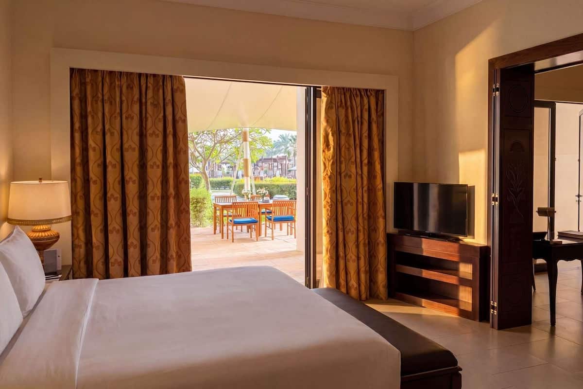 Club Suite, 1 King Bed, Terrace, Ground Floor (Prestige - Club Millesime Access)