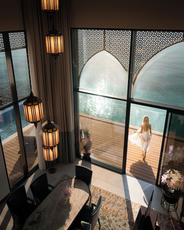 Villa, 3 chambres, piscine privée, vue sur la mer | 1 chambre, draps en coton égyptien, literie de qualité, couette en duvet