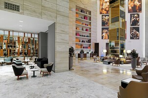 2 间酒吧/酒廊、大堂酒廊