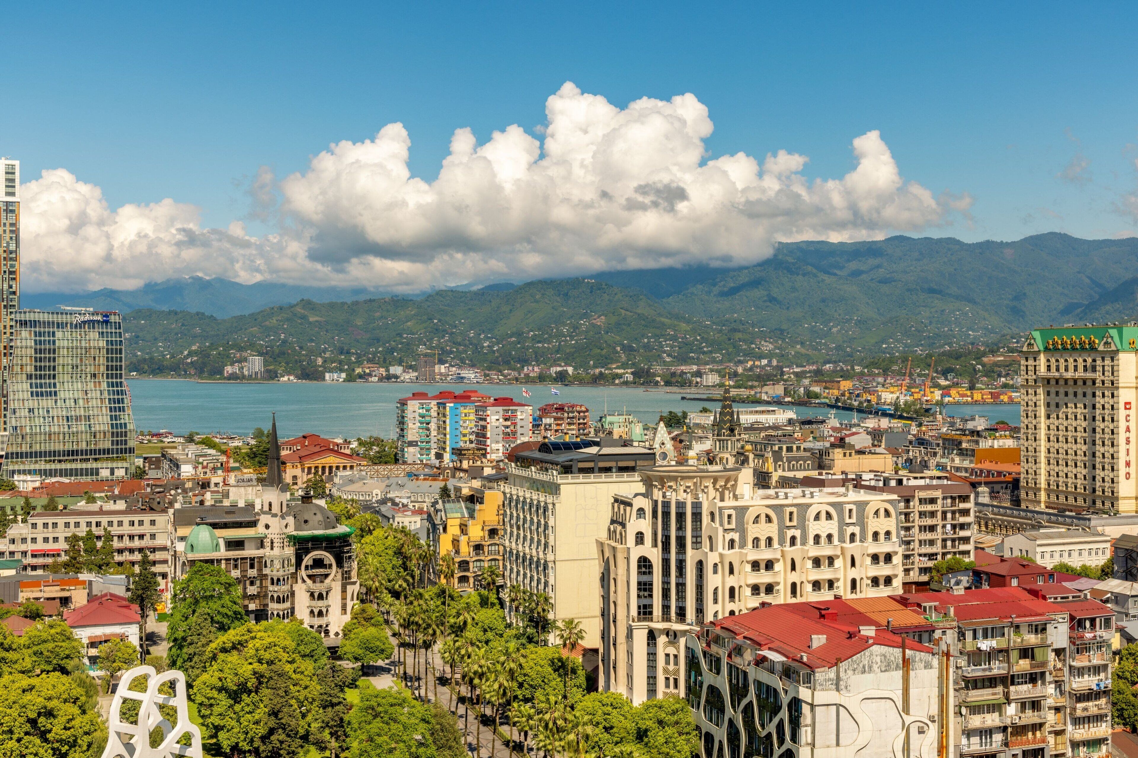 1 bedroom, premium bedding, minibar, in-room safe