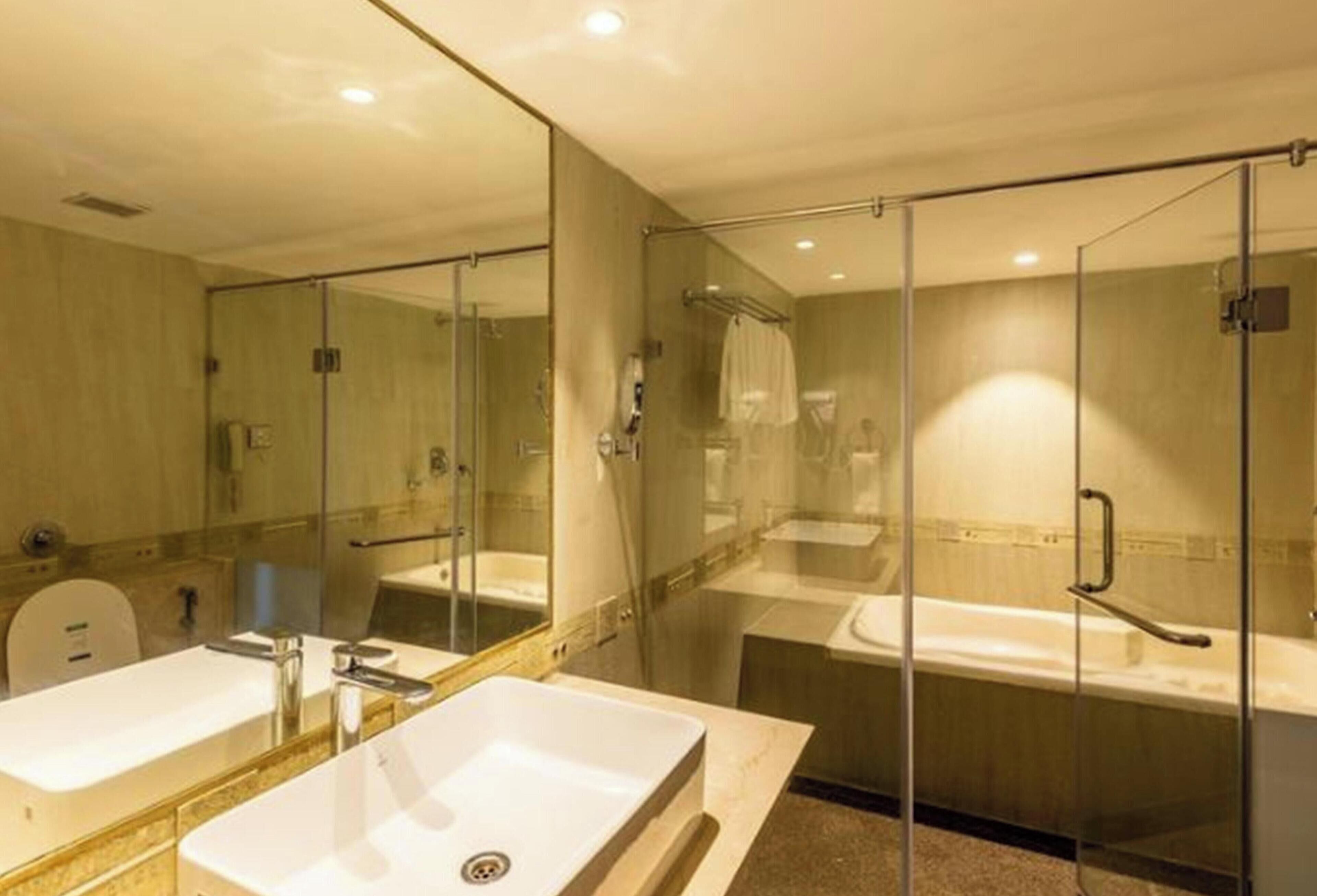 Egyptian cotton sheets, premium bedding, minibar, in-room safe