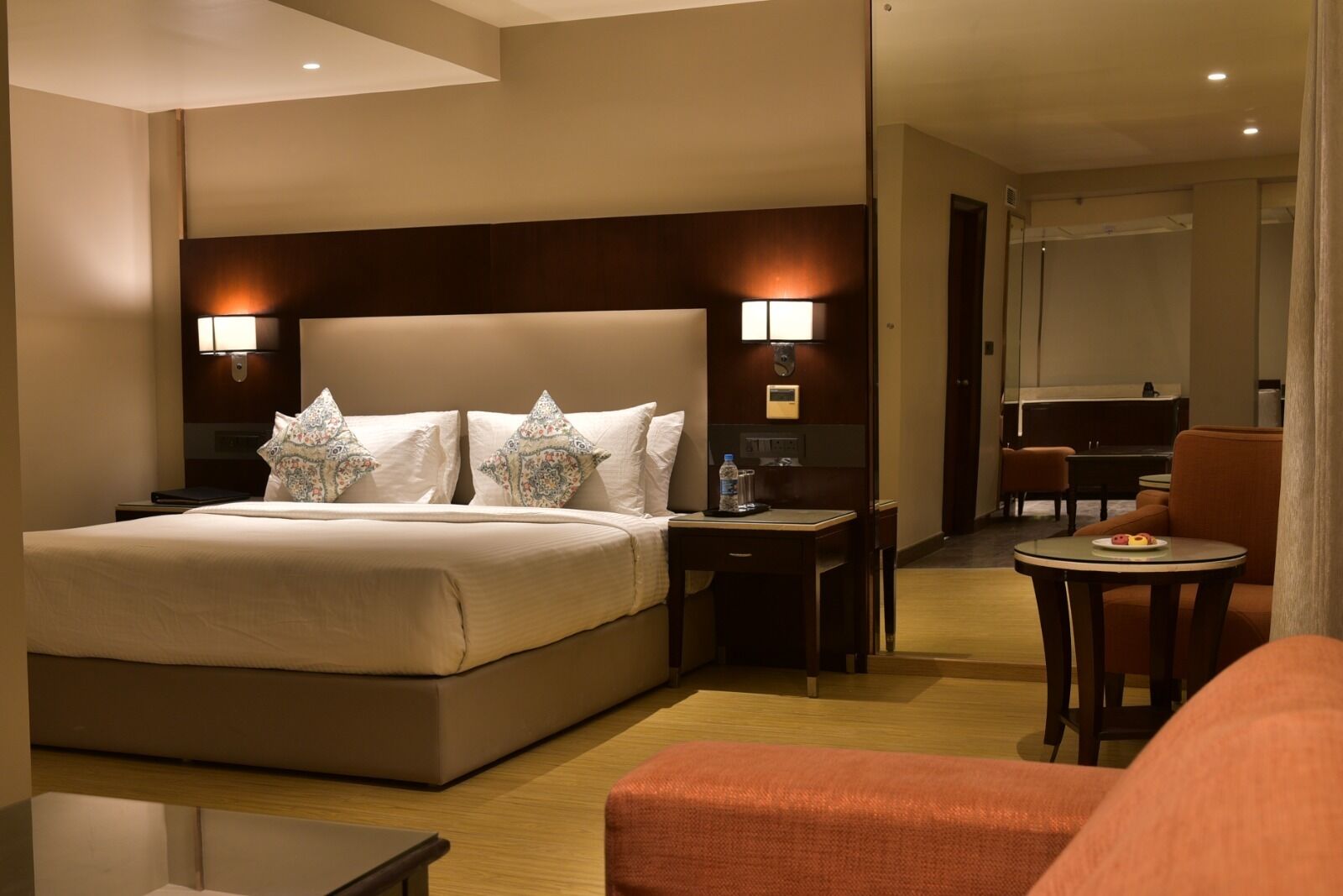 Egyptian cotton sheets, premium bedding, minibar, in-room safe