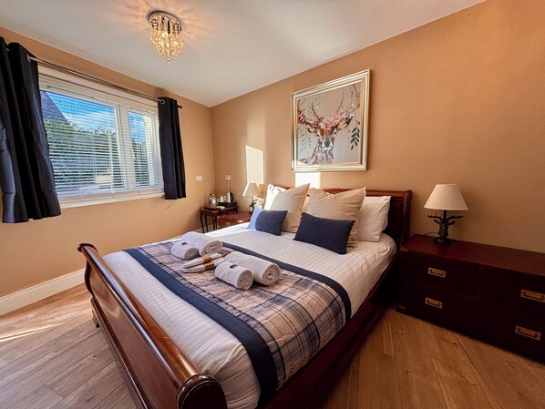 Deluxe Double Room (Deluxe Double Room with King Bed)