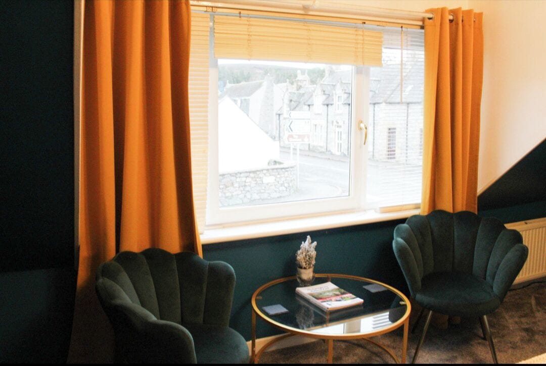 Deluxe Pheasant Room - Double/Twin | イタリアのフレッテ製シーツ、高級寝具、客室ごとに異なる装飾、客室ごとに異なるインテリア