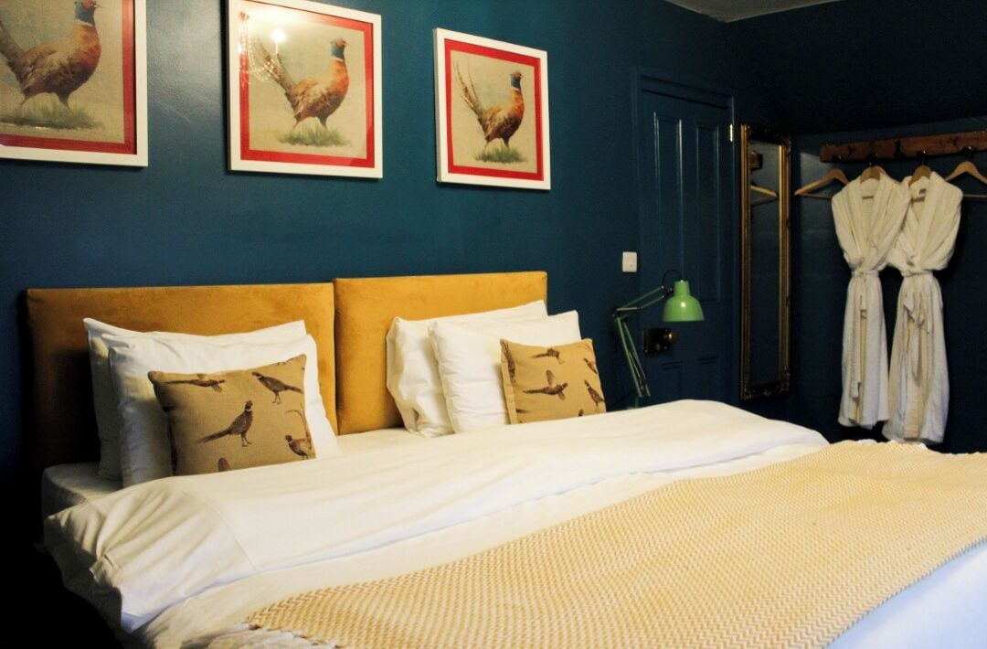 Deluxe Pheasant Room - Double/Twin | Frette Italian sheets, premium bedding, individually decorated