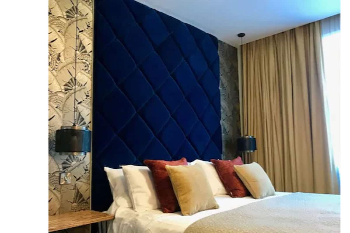 Deluxe Double Room | Iron/ironing board (on request), free WiFi, individually decorated