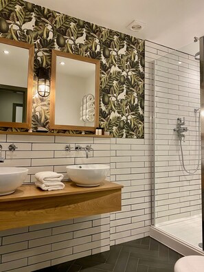 Bathroom - The Southern Belle (Hove)