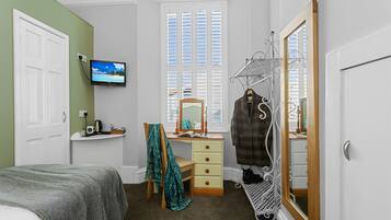 Enkeltrom | Sengetøy av topp kvalitet, strykejern/-brett og wi-fi (inkludert)