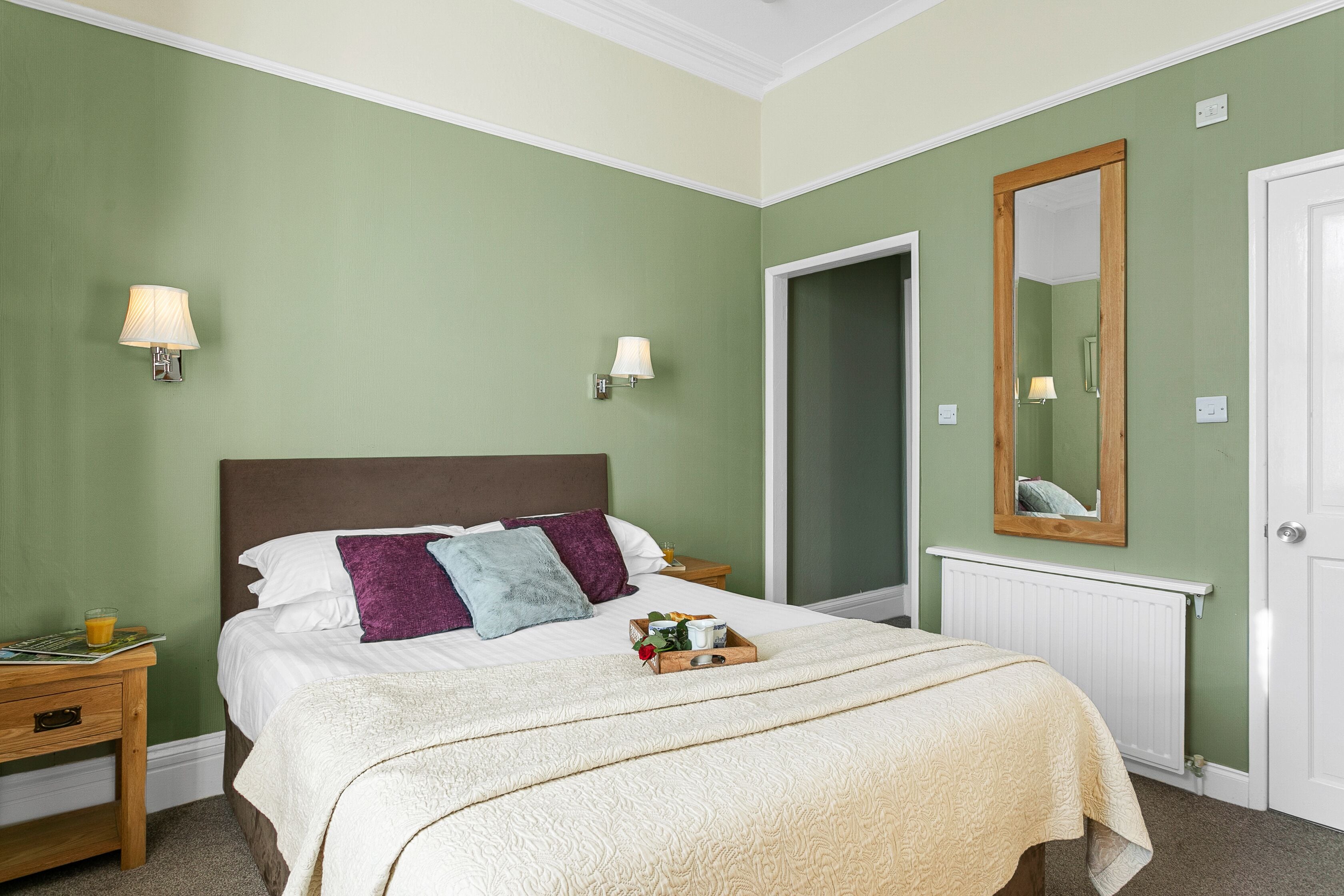 Dobbeltrom | Sengetøy av topp kvalitet, strykejern/-brett og wi-fi (inkludert)