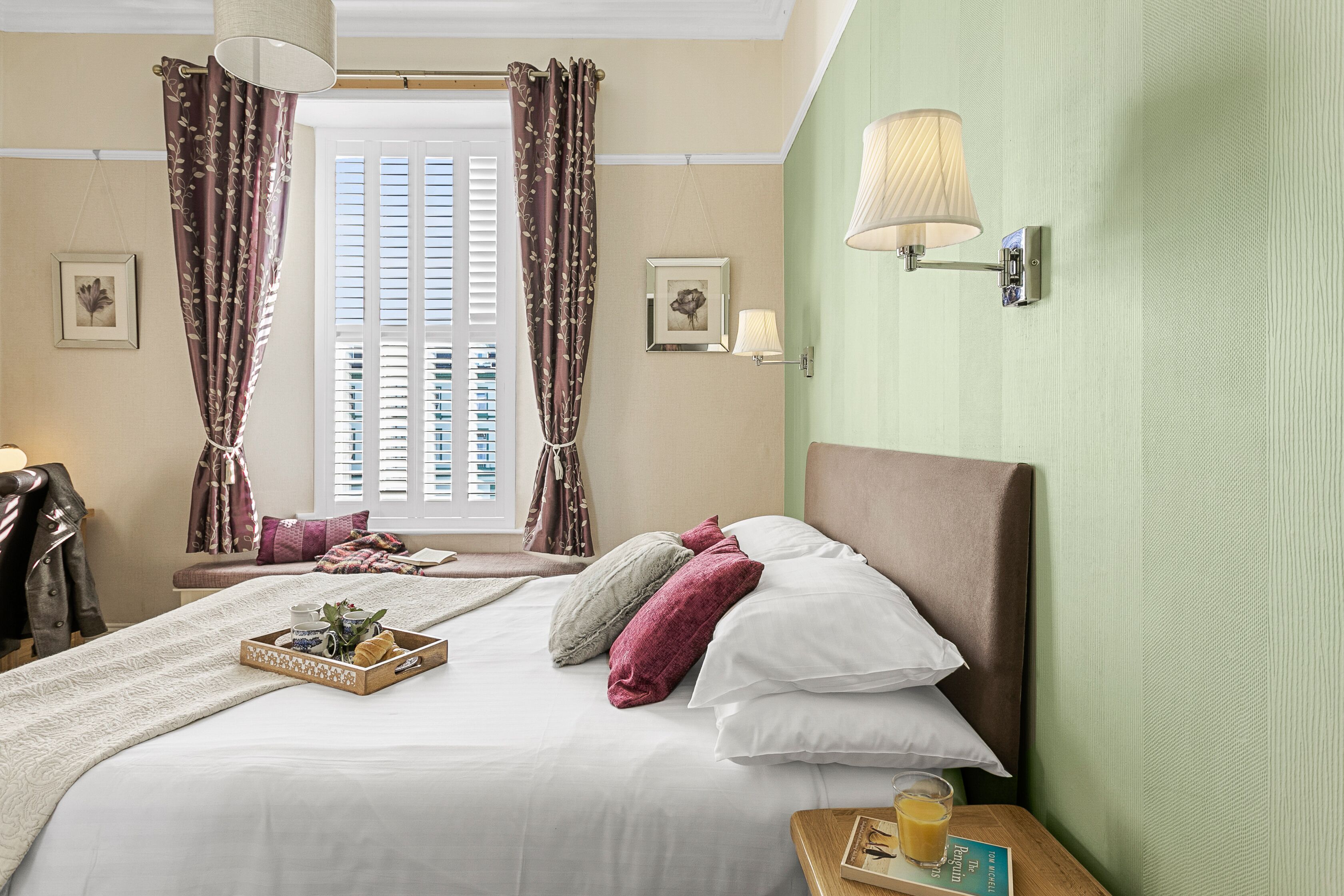 Literie de qualité supérieure, fer et planche à repasser, Wi-Fi gratuit