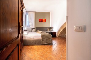 Standard Triple Room, 1 Bedroom, Non Smoking