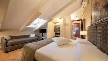 Habitación estándar, 1 cama de matrimonio grande, no fumadores, baño privado | Sábanas italianas Frette y ropa de cama de alta calidad