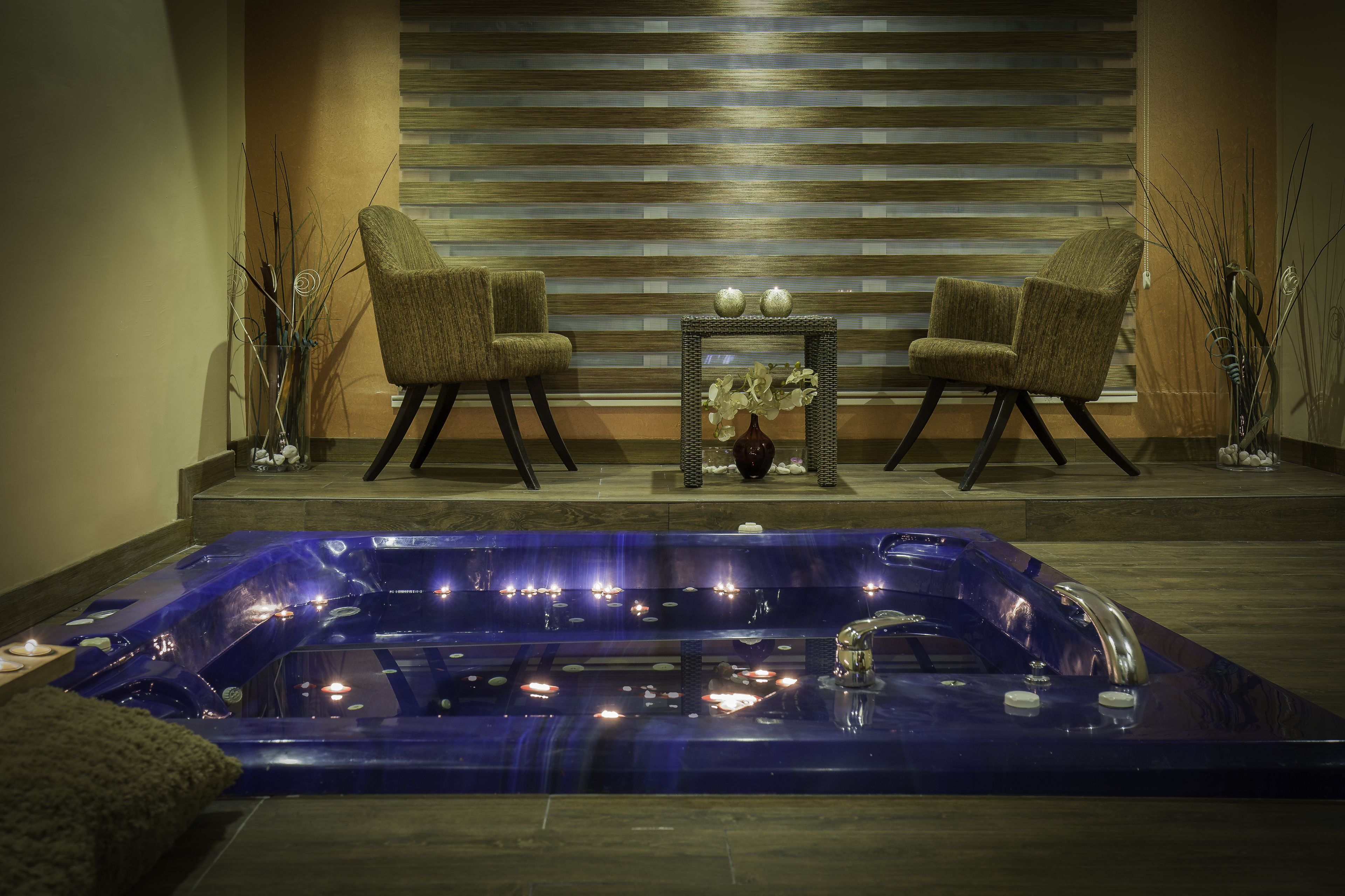 غرف معالجة الأزواج، حمام تركي، علاجات للجسم، العلاج بالروائح العطرية