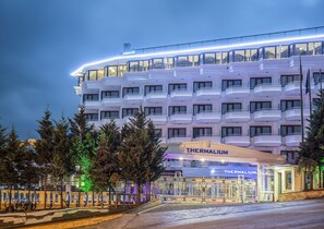 View from property - Thermalium Wellness & Spa Hotel by Vima (Termal)