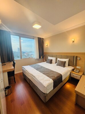 Standard Room, 1 Double Bed | Minibar, in-room safe, desk, free WiFi - Tufad (Ankara)