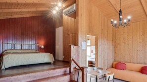 Chalet Comfort | Cofres nos quartos, Wi-Fi de cortesia, roupa de cama