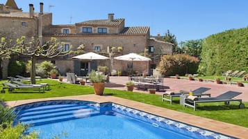 Facciata della struttura