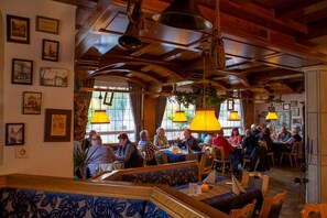 Restaurant - Hotel Zur Post (Waldbreitbach)