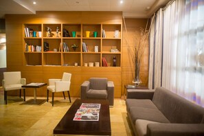 Lobby - Aroi Bierzo Plaza (Ponferrada)