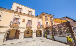 Exterior - Aroi Bierzo Plaza (Ponferrada)