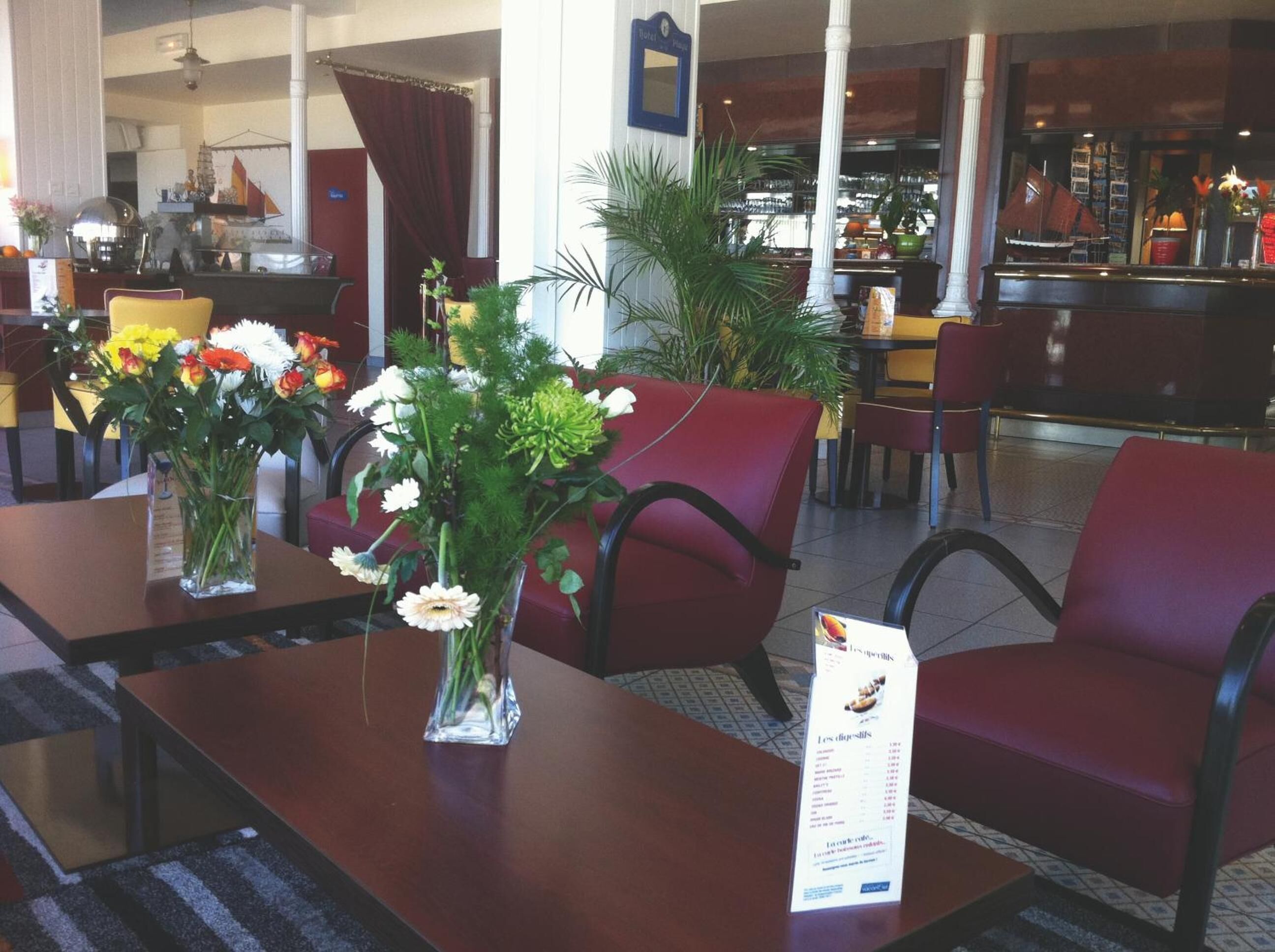 Der serveres morgenmad, frokost og aftensmad