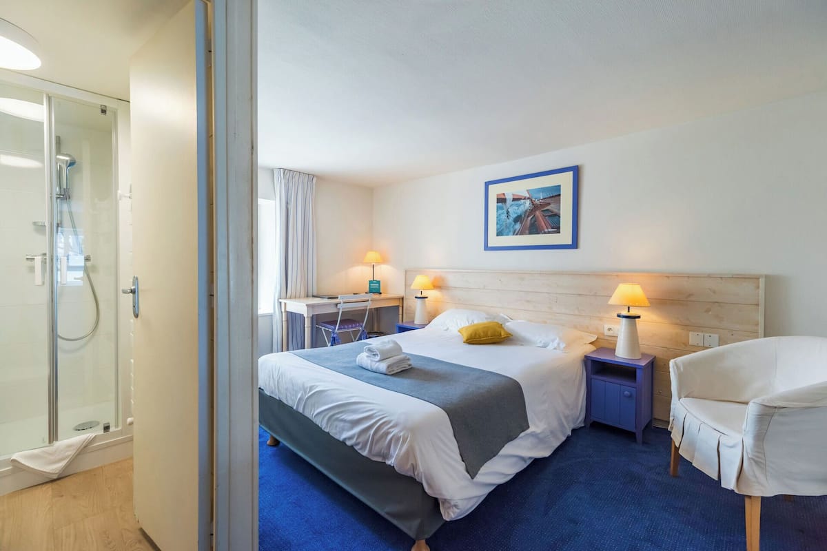 double room | desk, cots/infant beds, free wifi