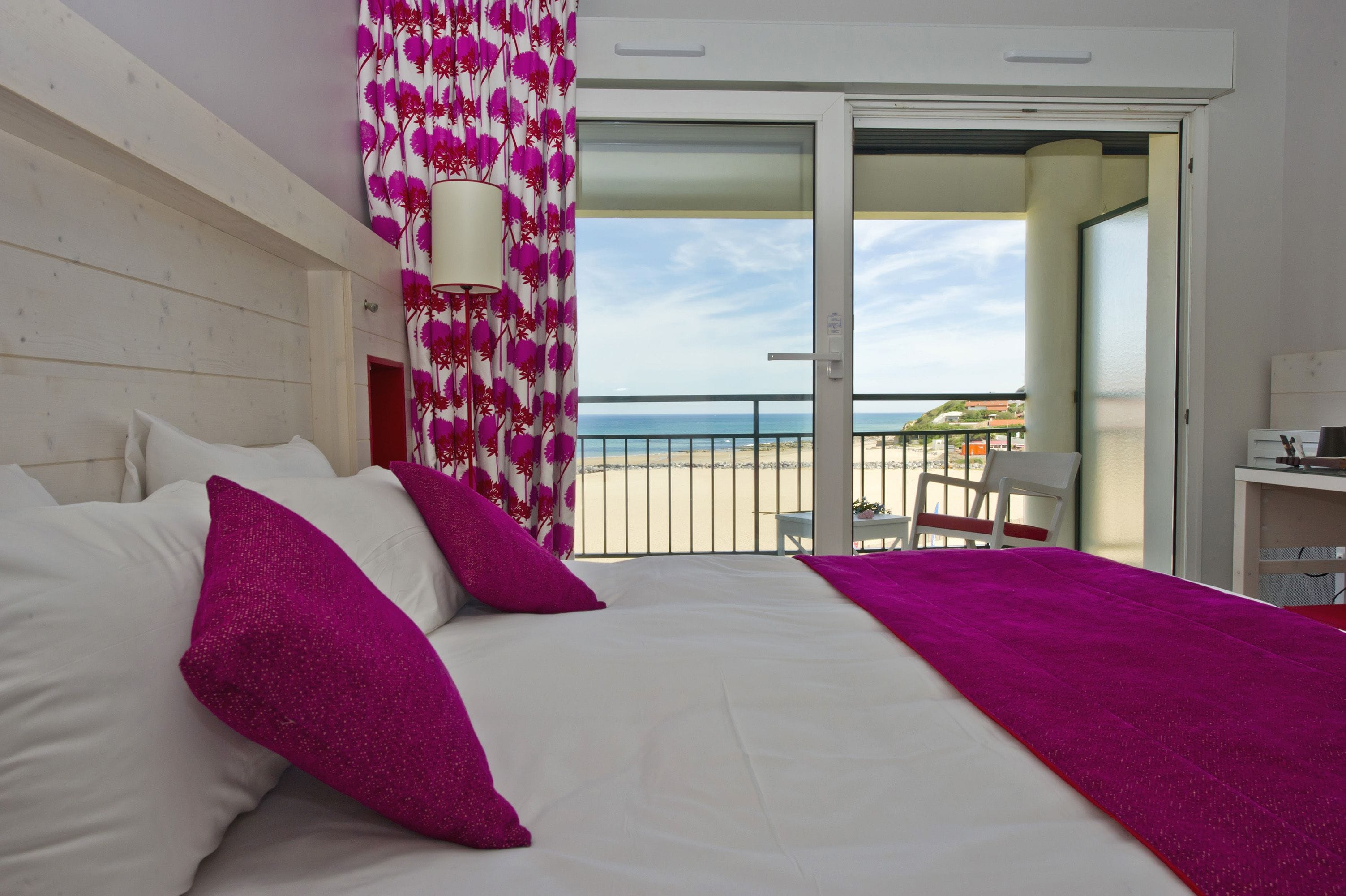 1 bedroom, in-room safe, desk, free cots/infant beds