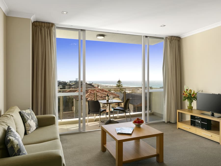 Televisión LCD 32 pulgadas con canales de televisión por cable