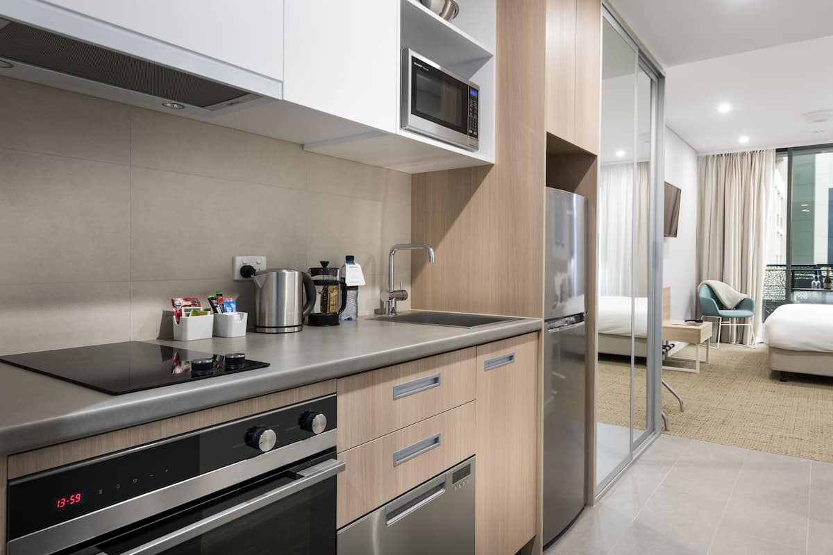 fridge, microwave, coffee/tea maker, electric kettle