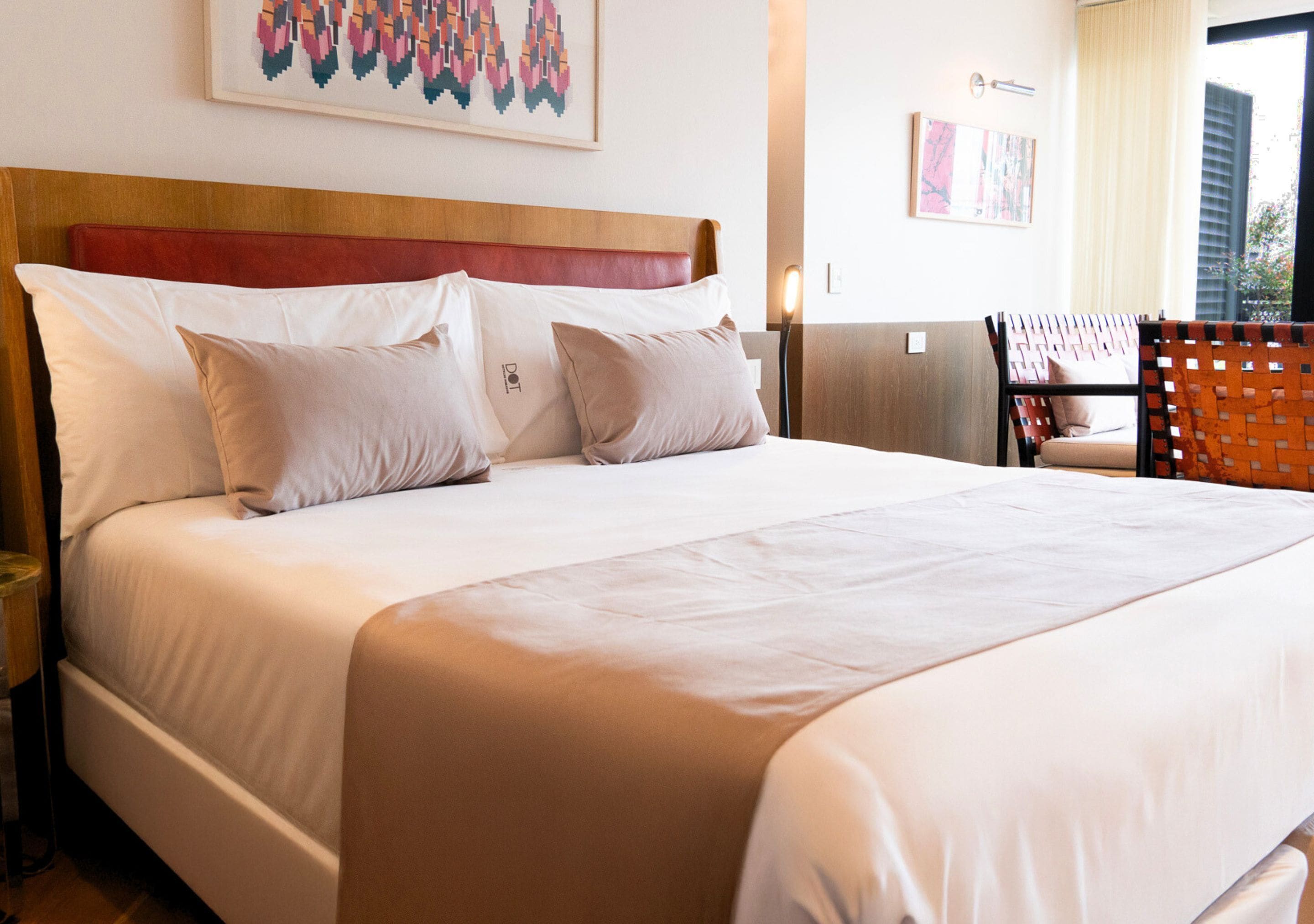 Suite | Premium bedding, down comforters, minibar, in-room safe