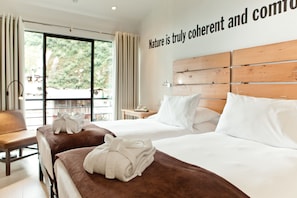 Minibar, in-room safe, free WiFi, bed sheets