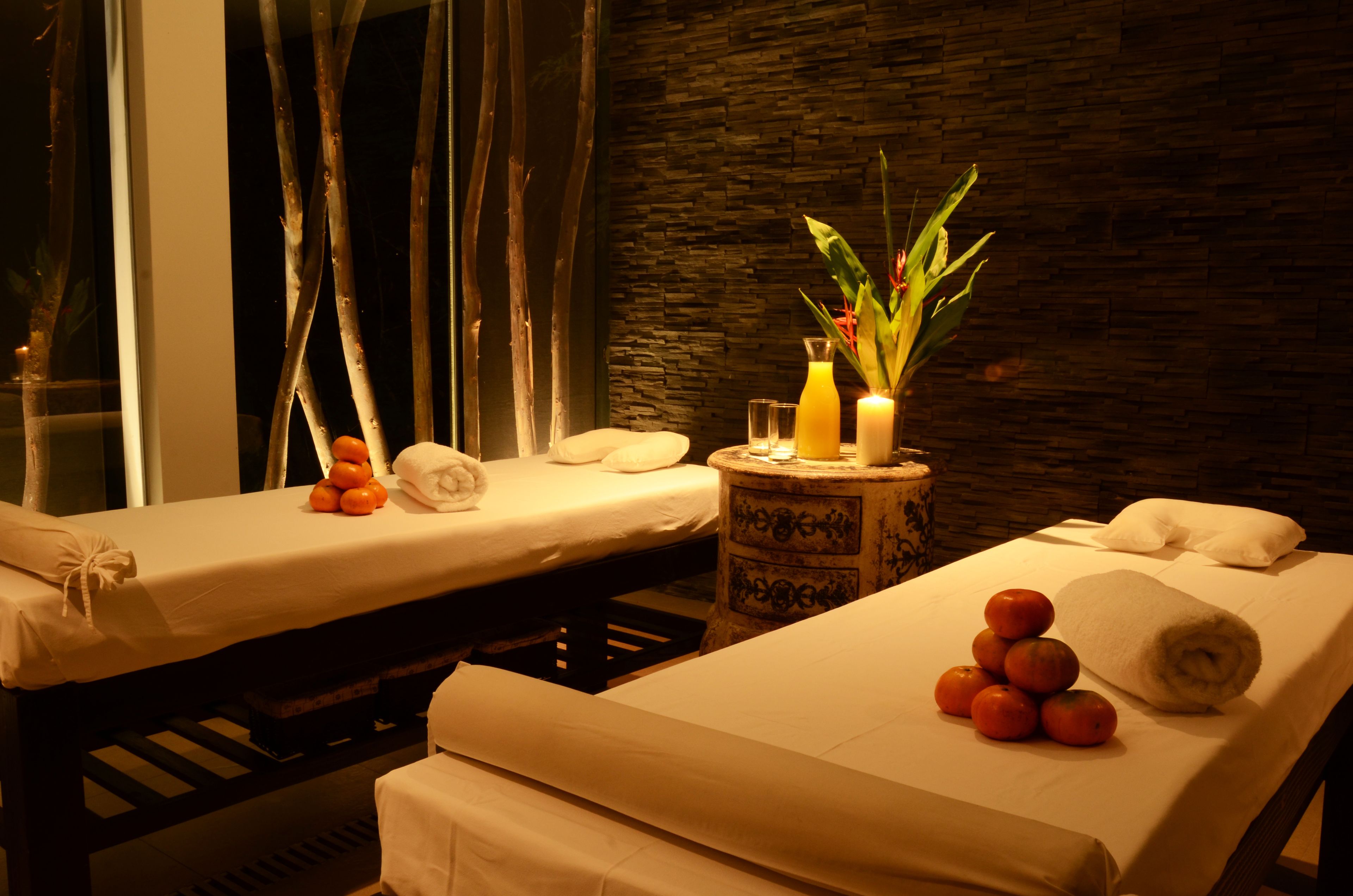 sauna, hot tub, deep-tissue massages