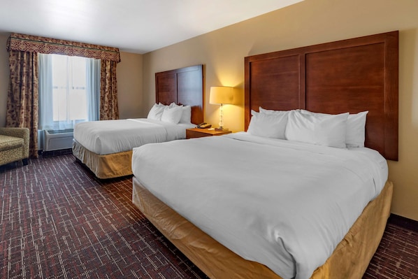 Suite, Non Smoking | Desk, iron/ironing board, rollaway beds, free WiFi