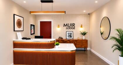 Muir Lodge Motel