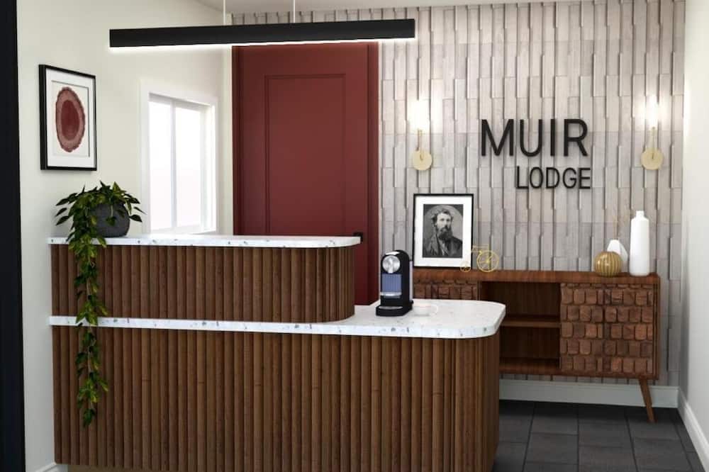 Muir Lodge Motel